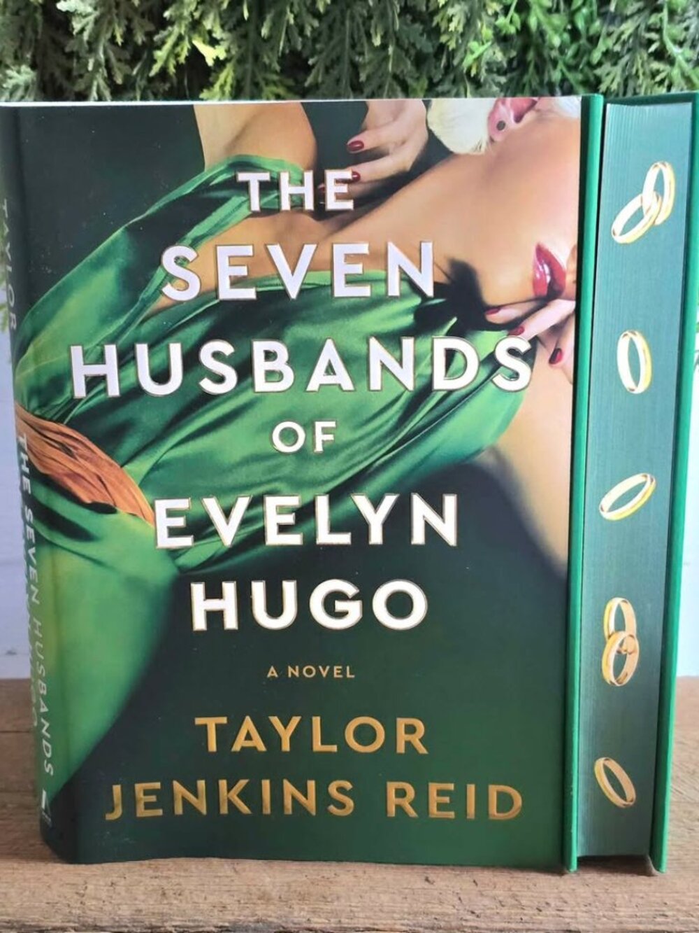 The Seven Husbands of Evelyn Hugo by Taylor Jenkins Reid Deluxe Edition Book
